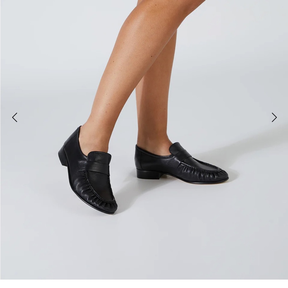Gatsby Black Venice Flat